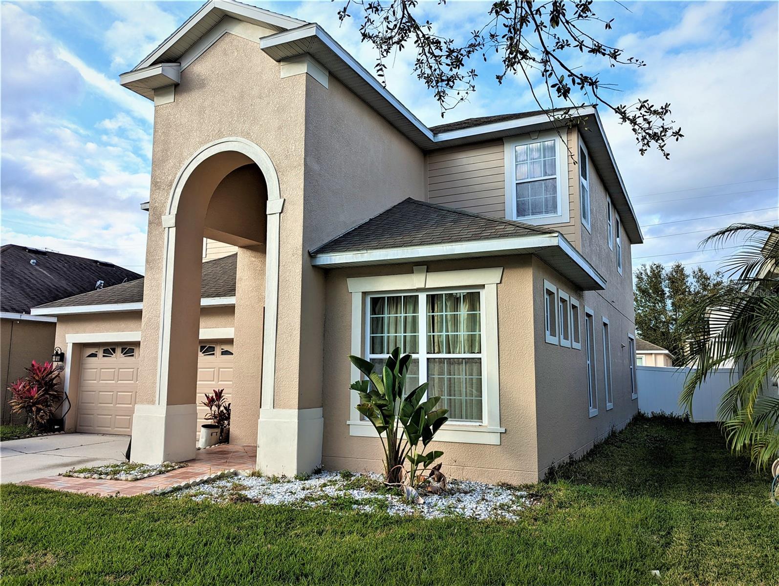Details for 7963 Camden Woods Drive, TAMPA, FL 33619
