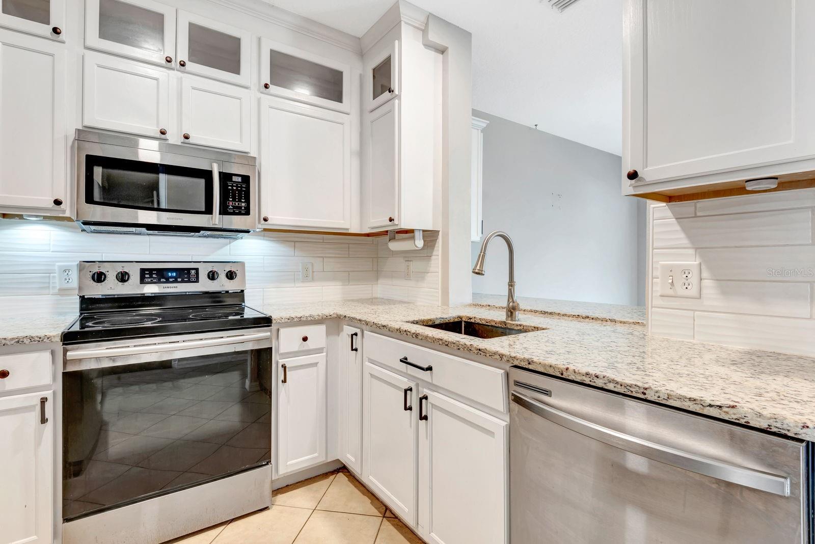 Image 10 of 67 For 6266 Triple Tail Court 103