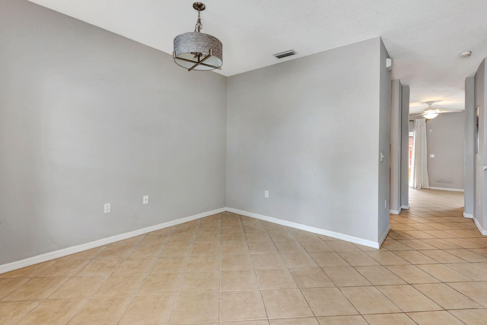 Image 7 of 67 For 6266 Triple Tail Court 103