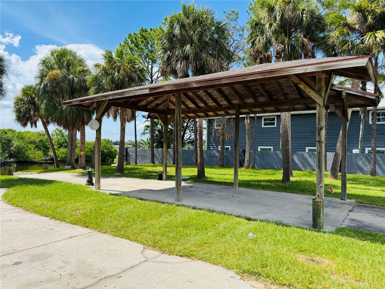 Image 12 of 48 For 9903 Bay Drive