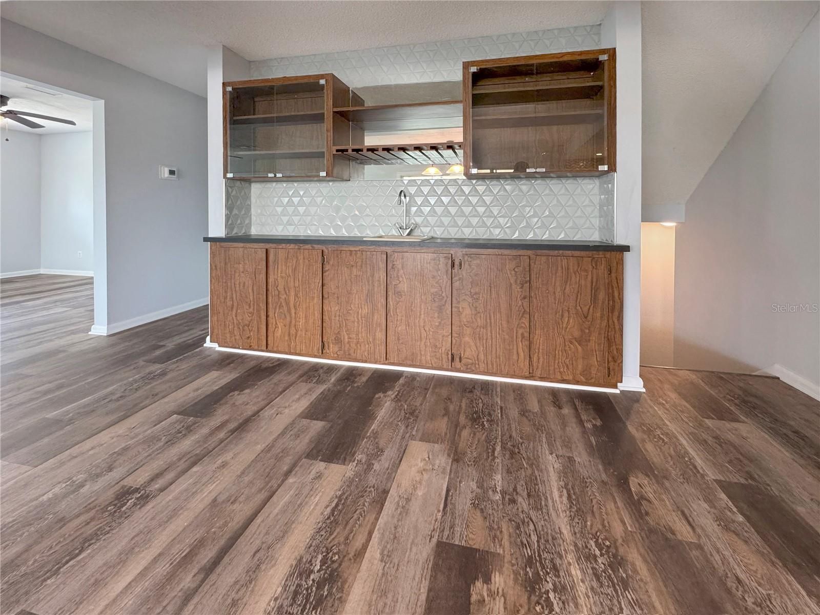 Image 31 of 48 For 9903 Bay Drive