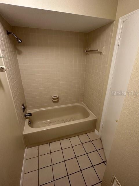 Image 18 of 24 For 2705 Countryside Boulevard 107