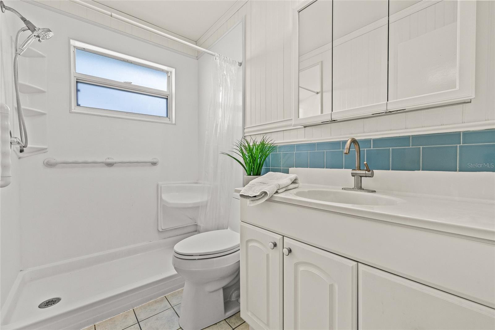Image 15 of 36 For 9817 40th Street N