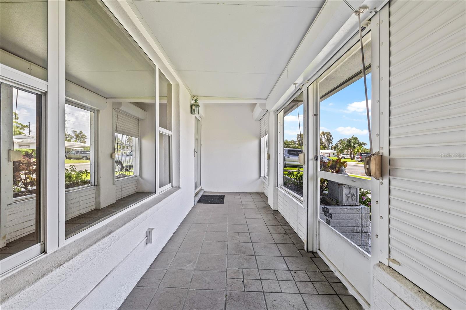 Image 16 of 36 For 9817 40th Street N