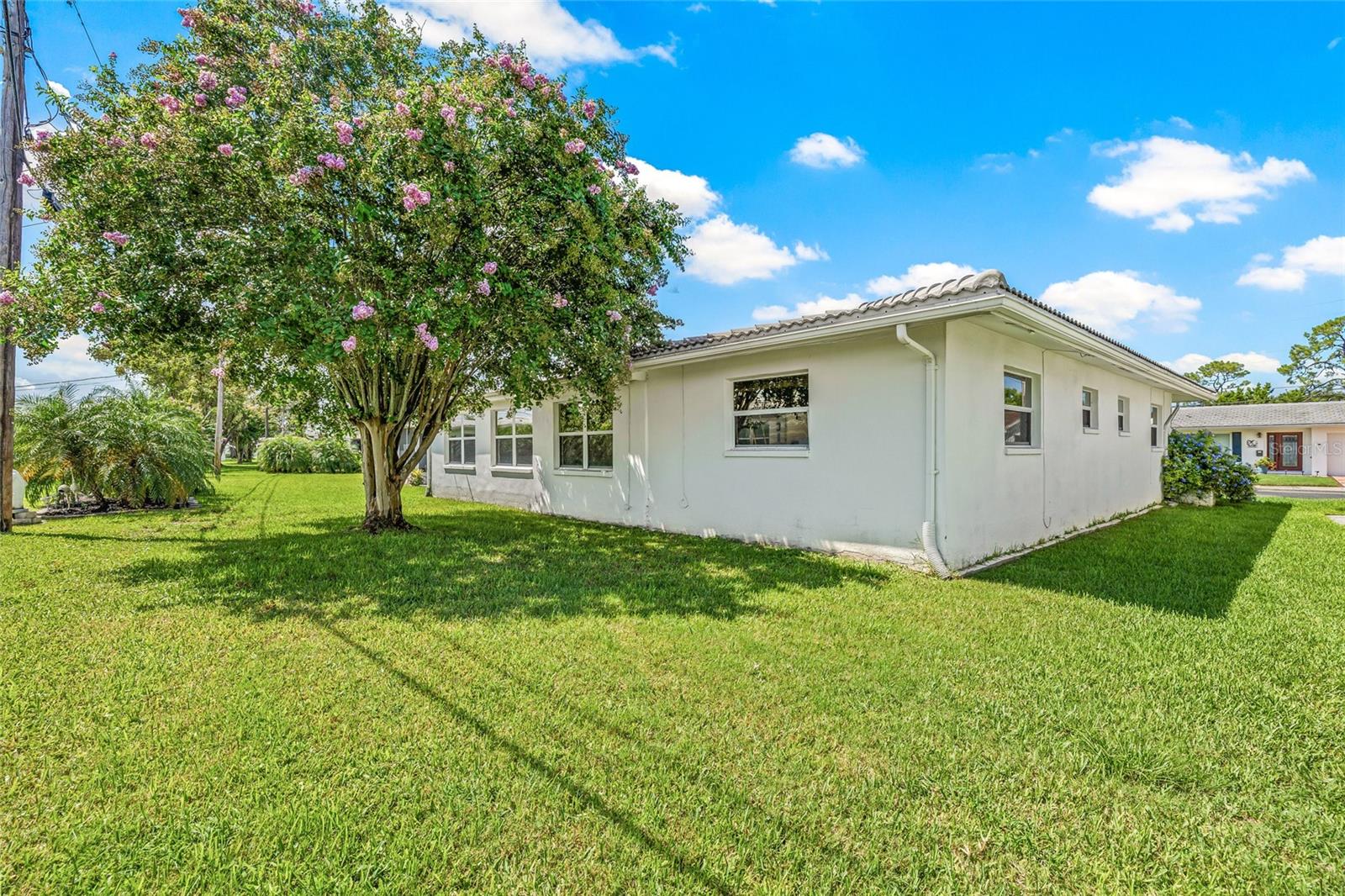 Image 28 of 36 For 9817 40th Street N