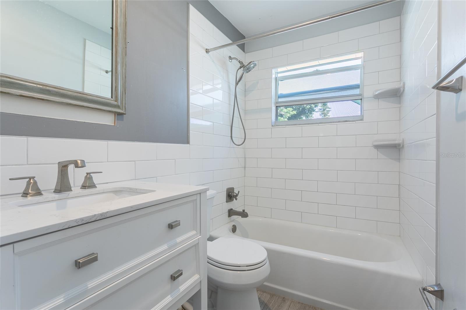 Image 15 of 25 For 1719 Mississippi Avenue Ne