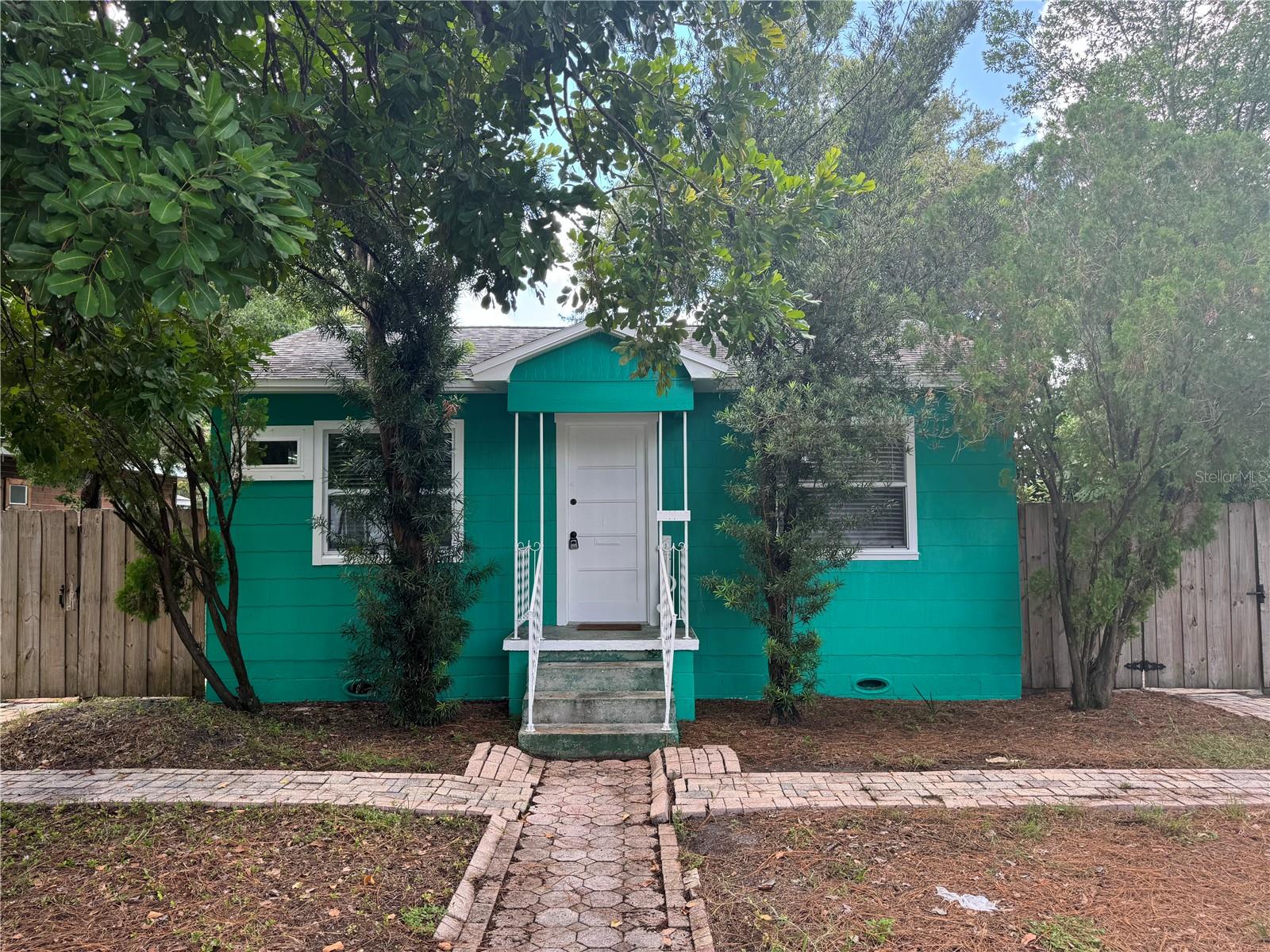 Details for 4108 10th Avenue N, ST PETERSBURG, FL 33713