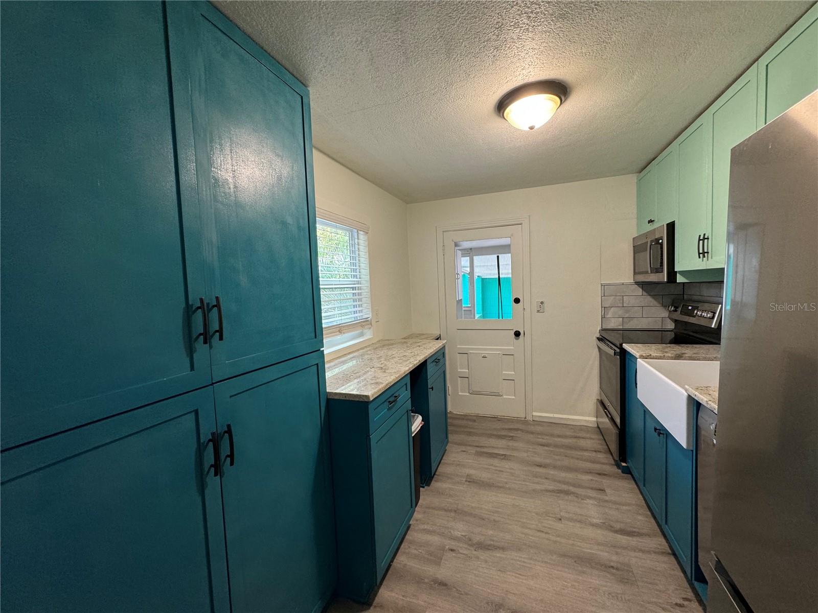 Image 10 of 22 For 4108 10th Avenue N