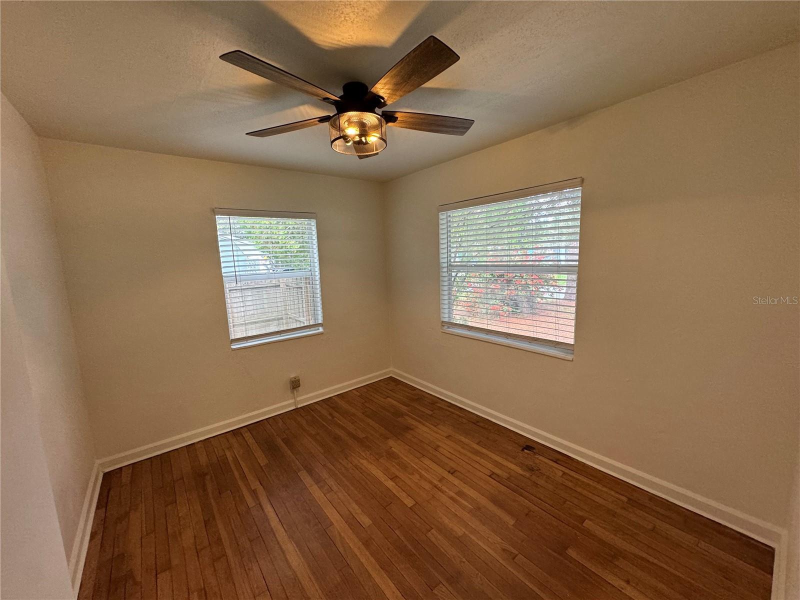 Image 11 of 22 For 4108 10th Avenue N