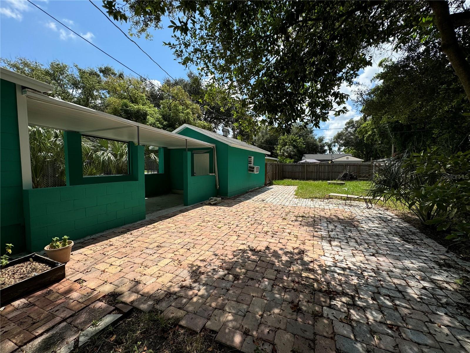 Image 19 of 22 For 4108 10th Avenue N