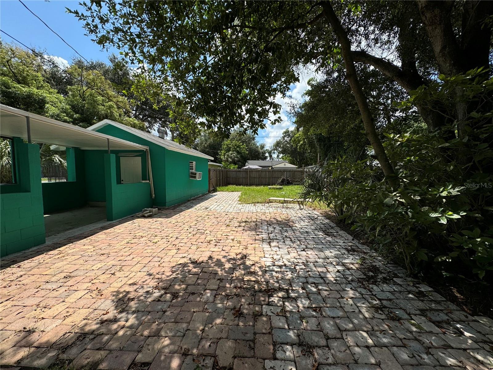 Image 20 of 22 For 4108 10th Avenue N