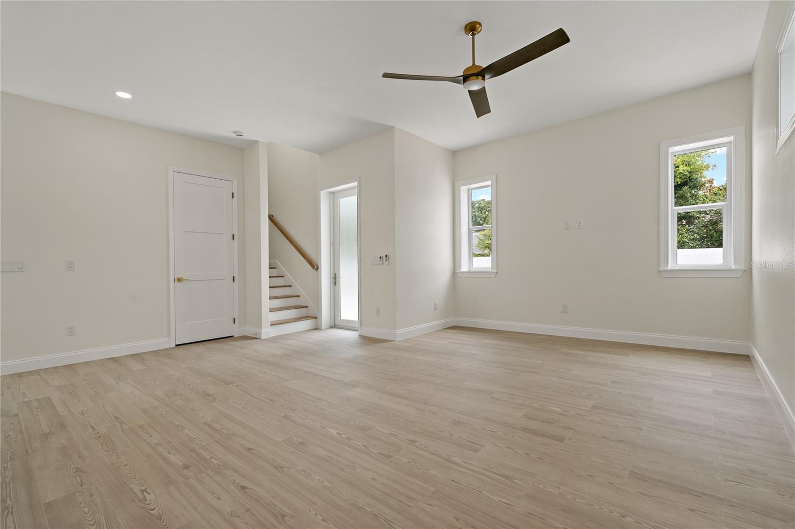 Image 13 of 41 For 1348 San Christopher Drive 3
