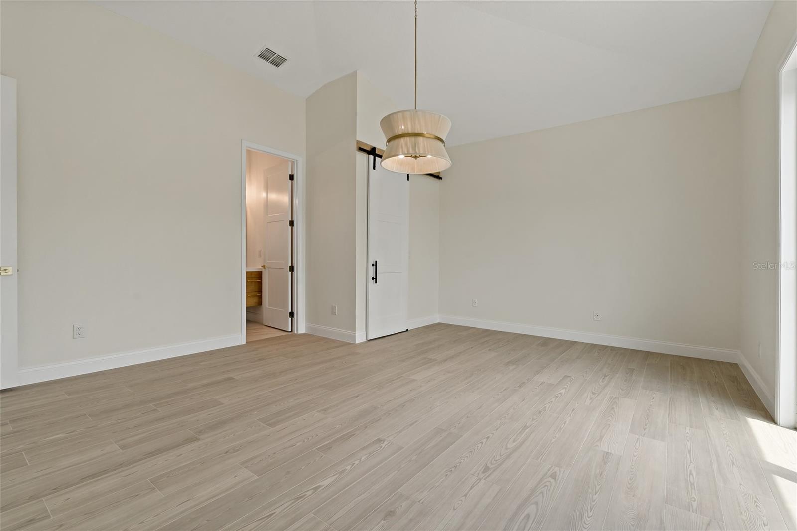 Image 19 of 41 For 1348 San Christopher Drive 3