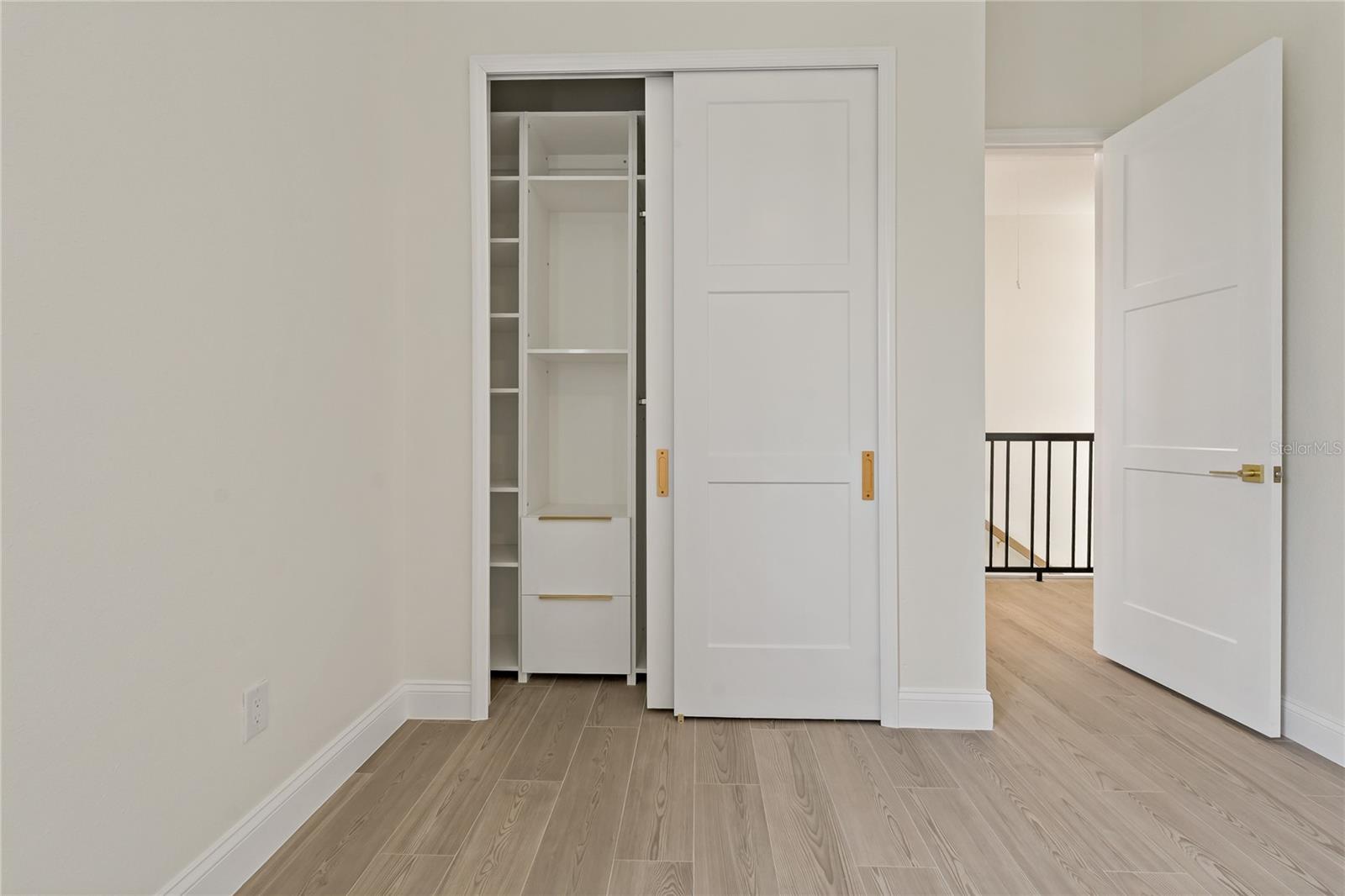 Image 32 of 41 For 1348 San Christopher Drive 3