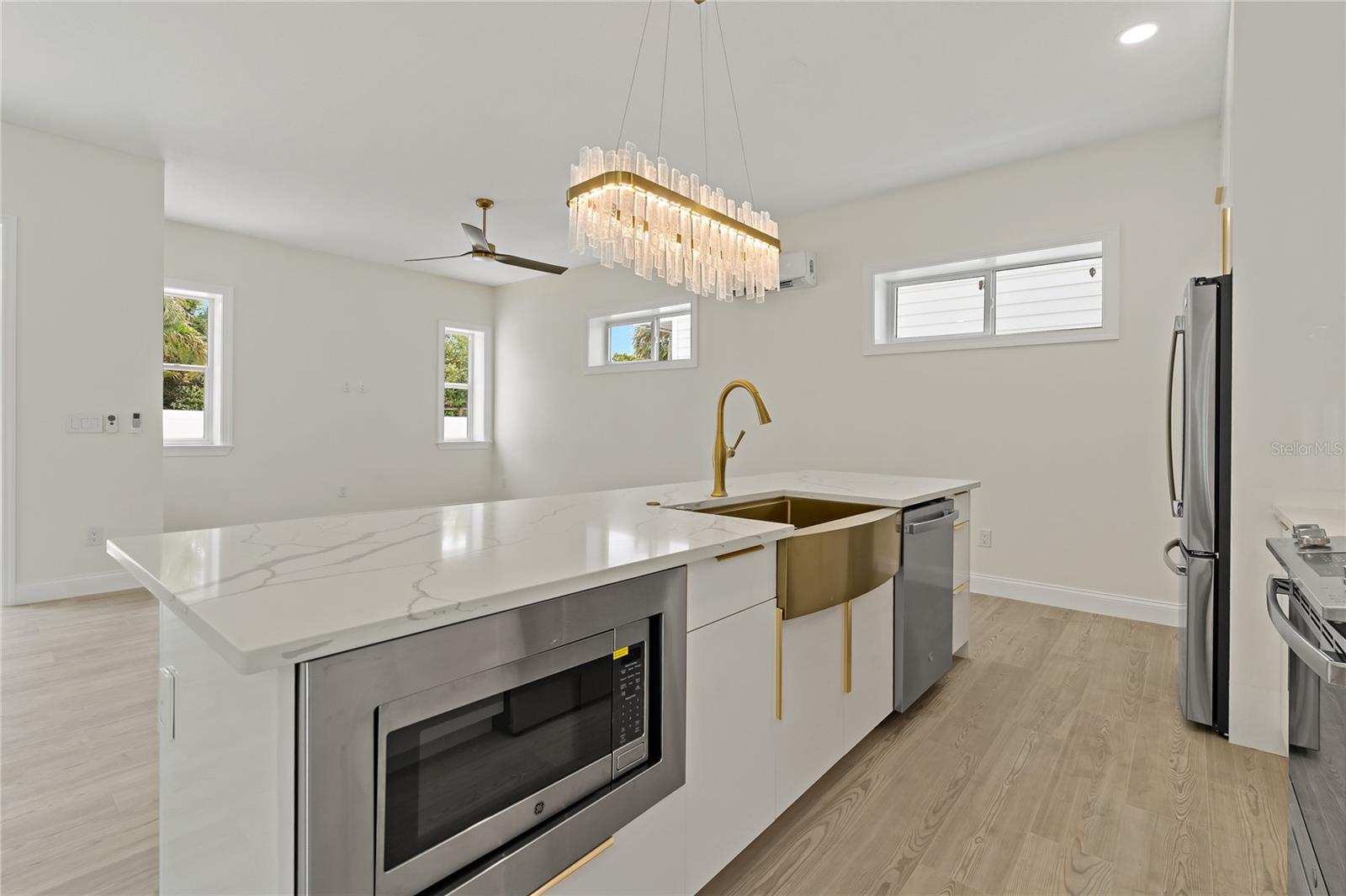 Image 9 of 41 For 1348 San Christopher Drive 3