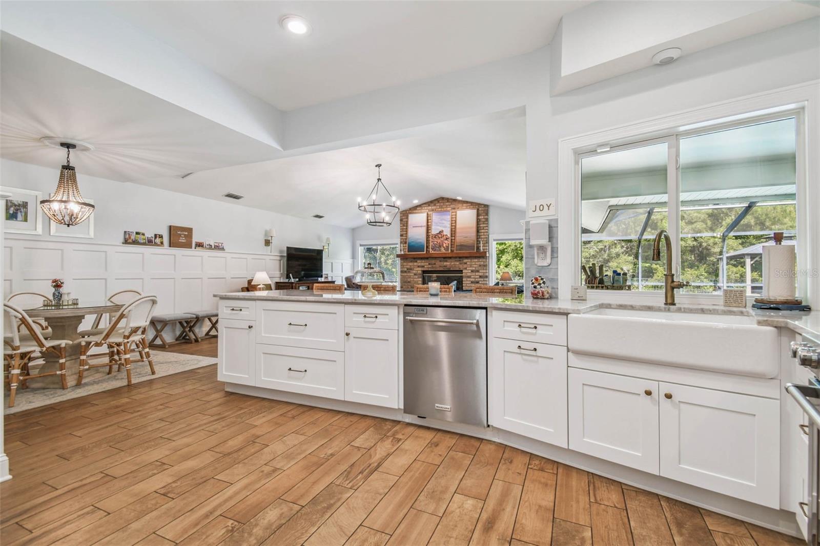 Image 17 of 58 For 15810 Dawson Ridge Drive