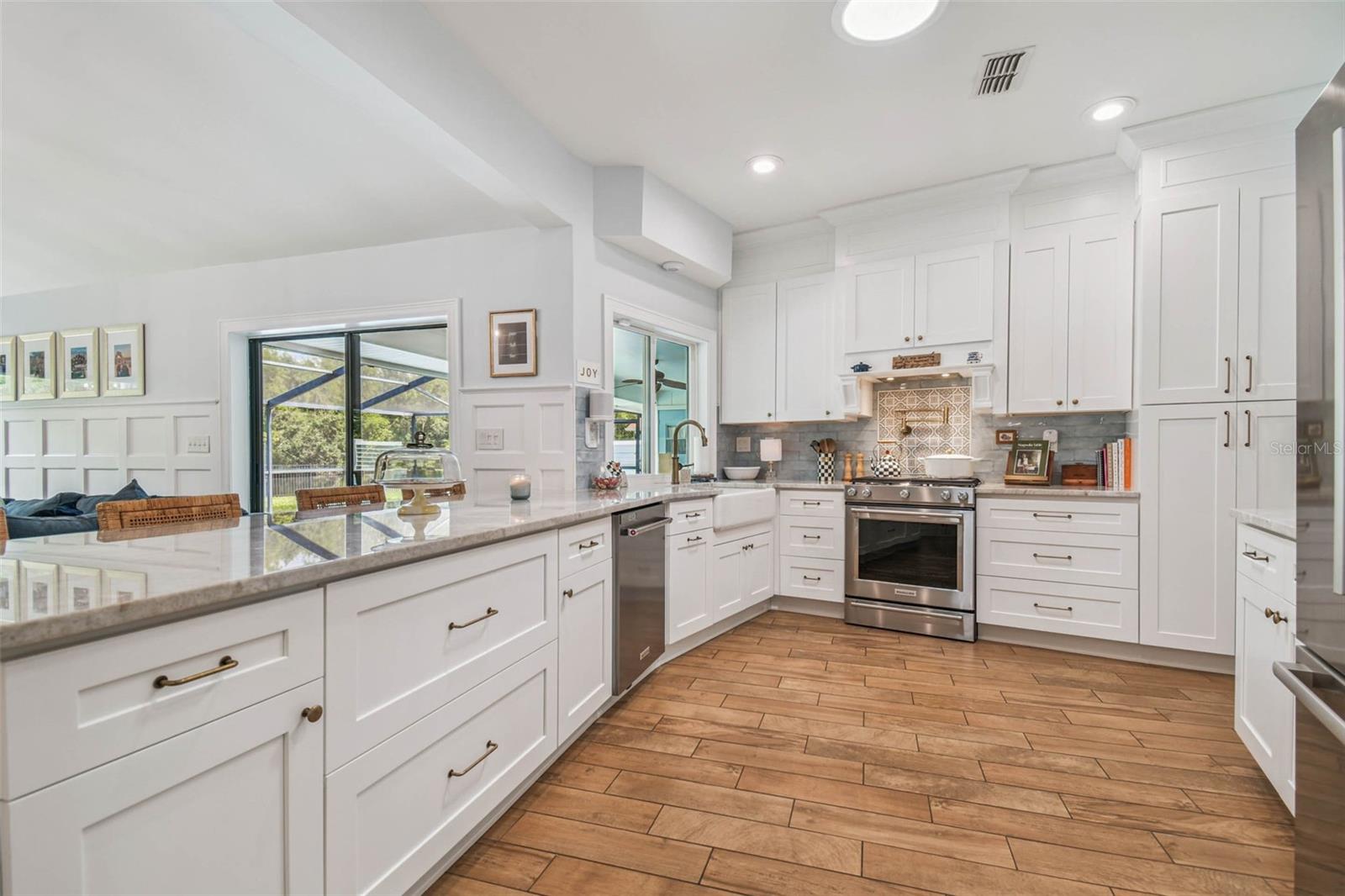 Image 20 of 58 For 15810 Dawson Ridge Drive