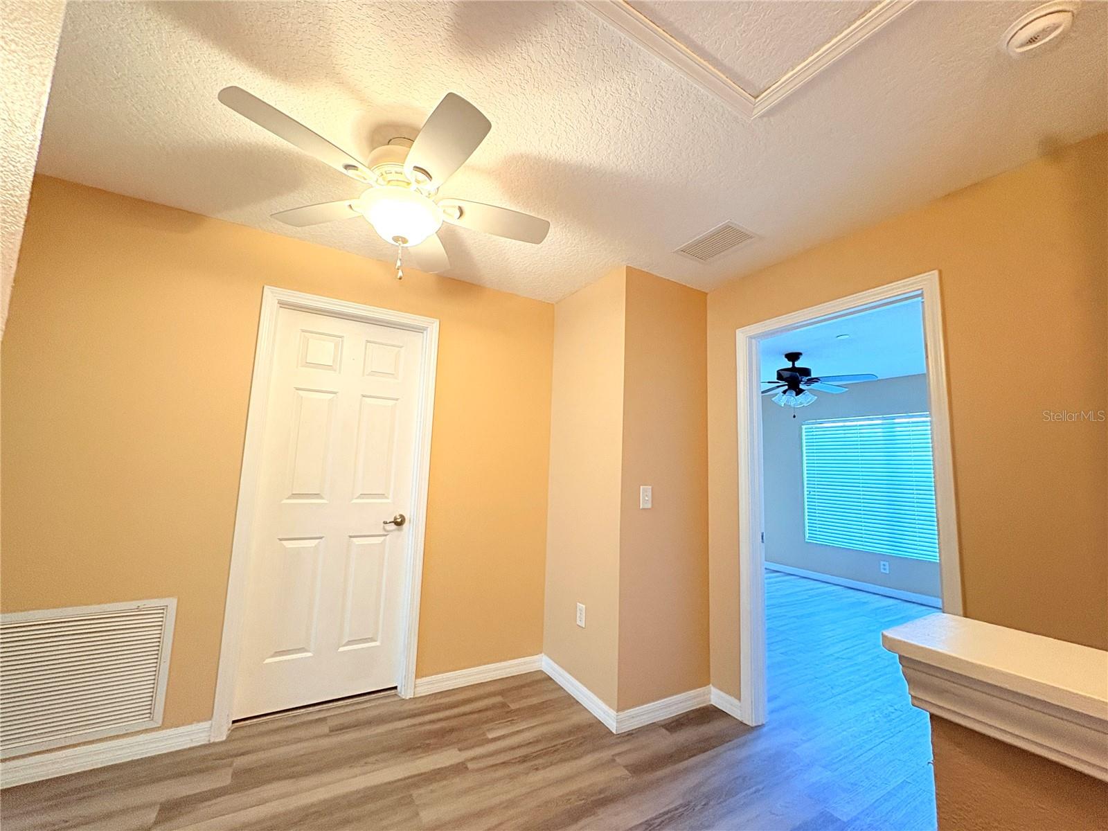 Image 13 of 19 For 2425 Middleton Grove Drive