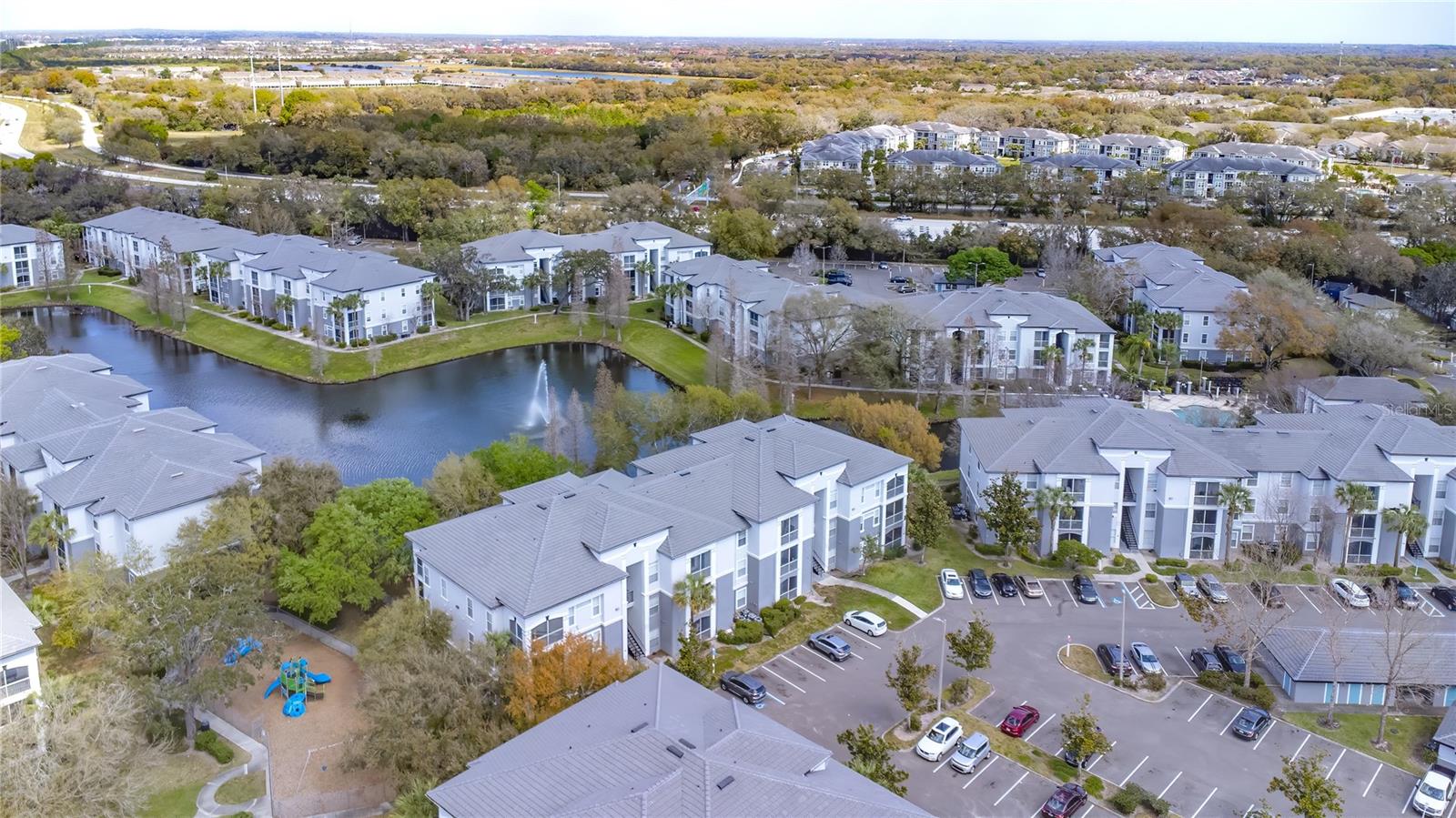 Image 27 of 31 For 5511 Legacy Crescent Place 201
