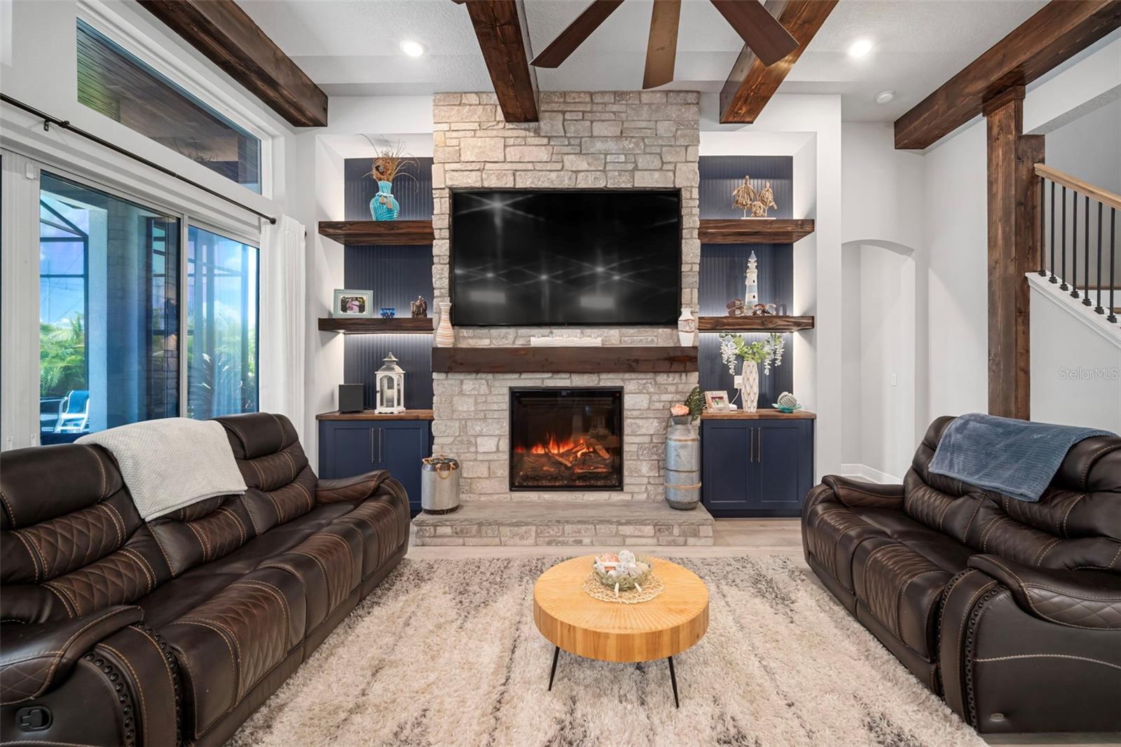 Listing photo id 28 for 5405 Del Coronado Drive