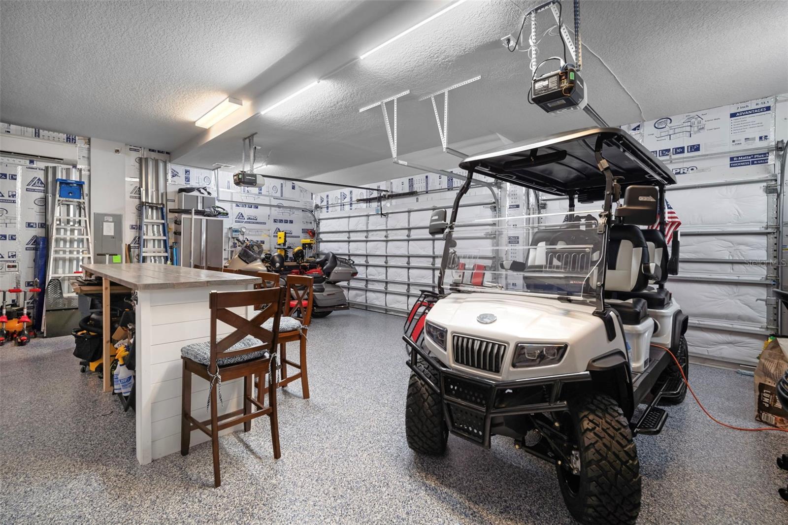 Listing photo id 44 for 5405 Del Coronado Drive