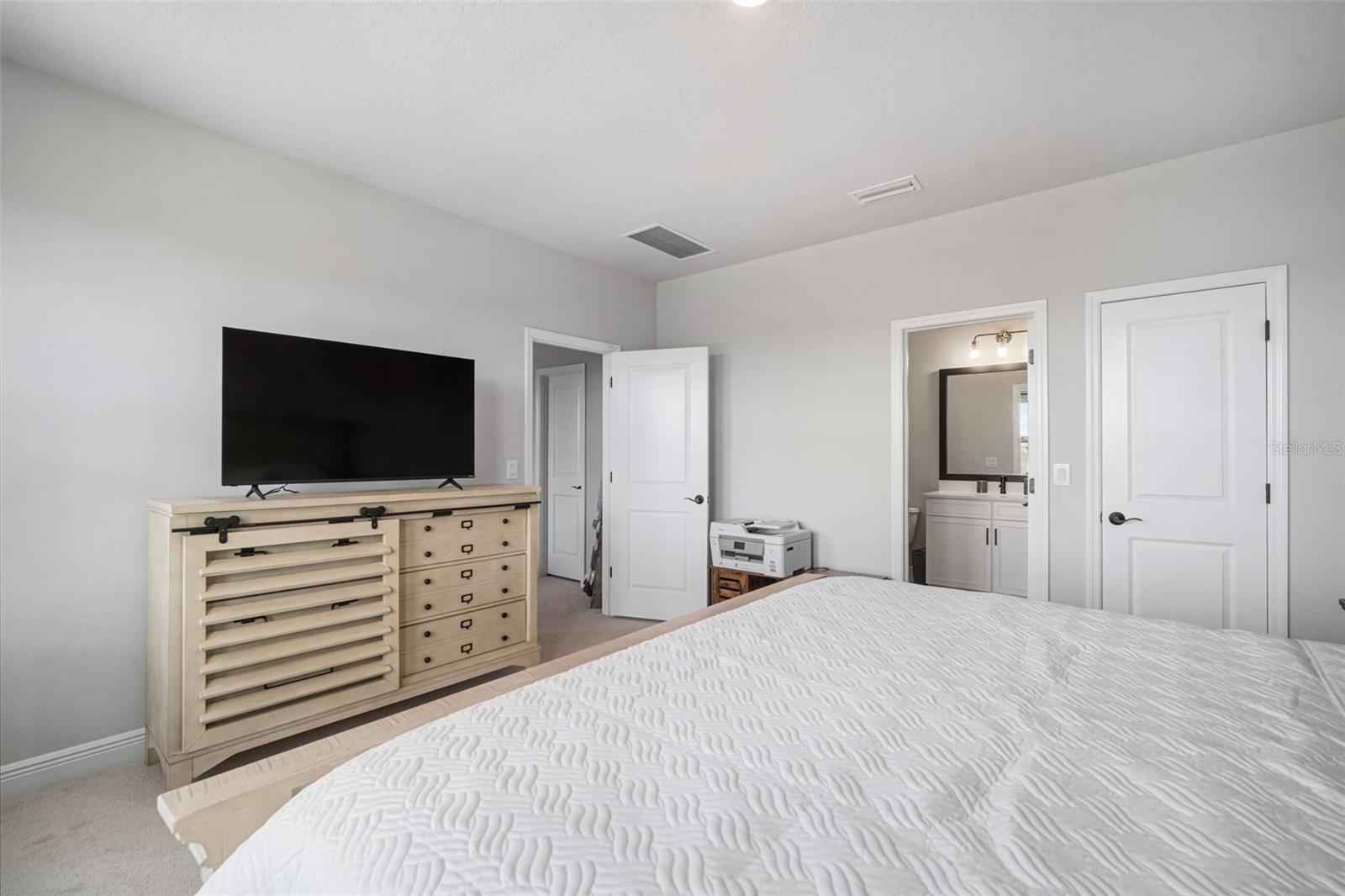 Listing photo id 58 for 5405 Del Coronado Drive