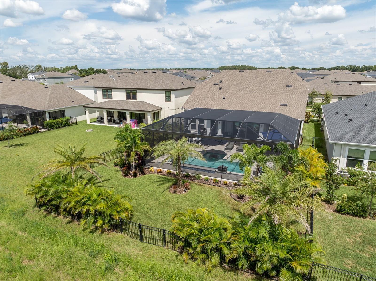 Listing photo id 82 for 5405 Del Coronado Drive