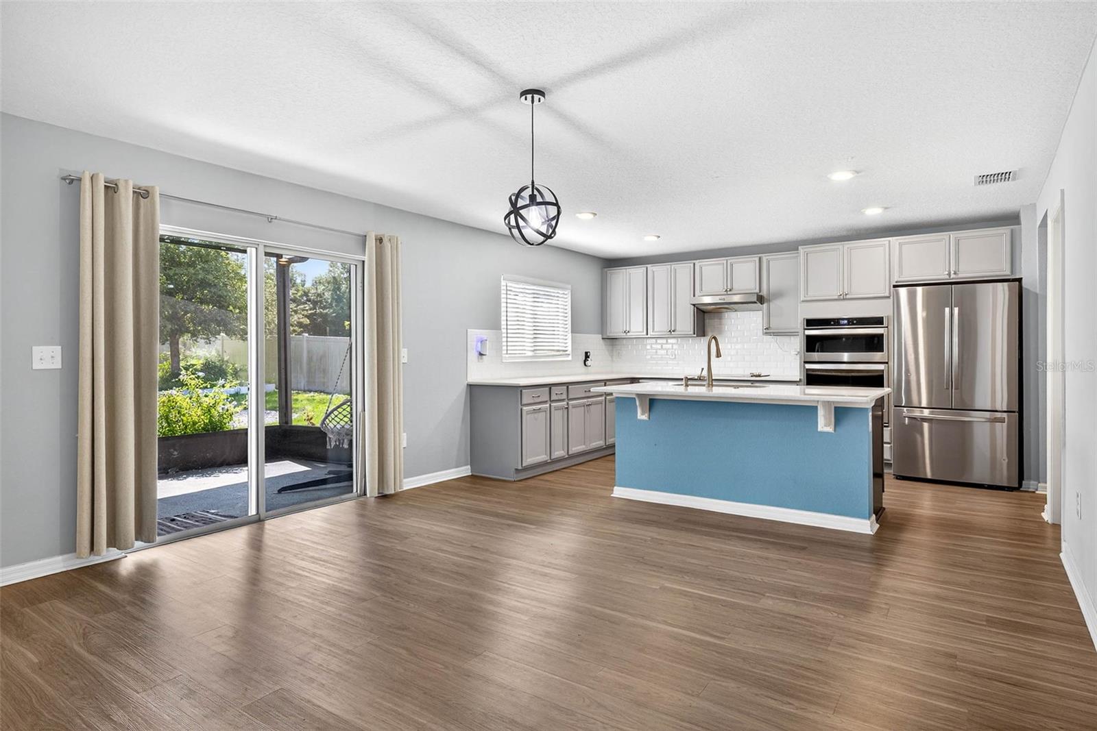 Image 18 of 61 For 411 Sunfish Drive