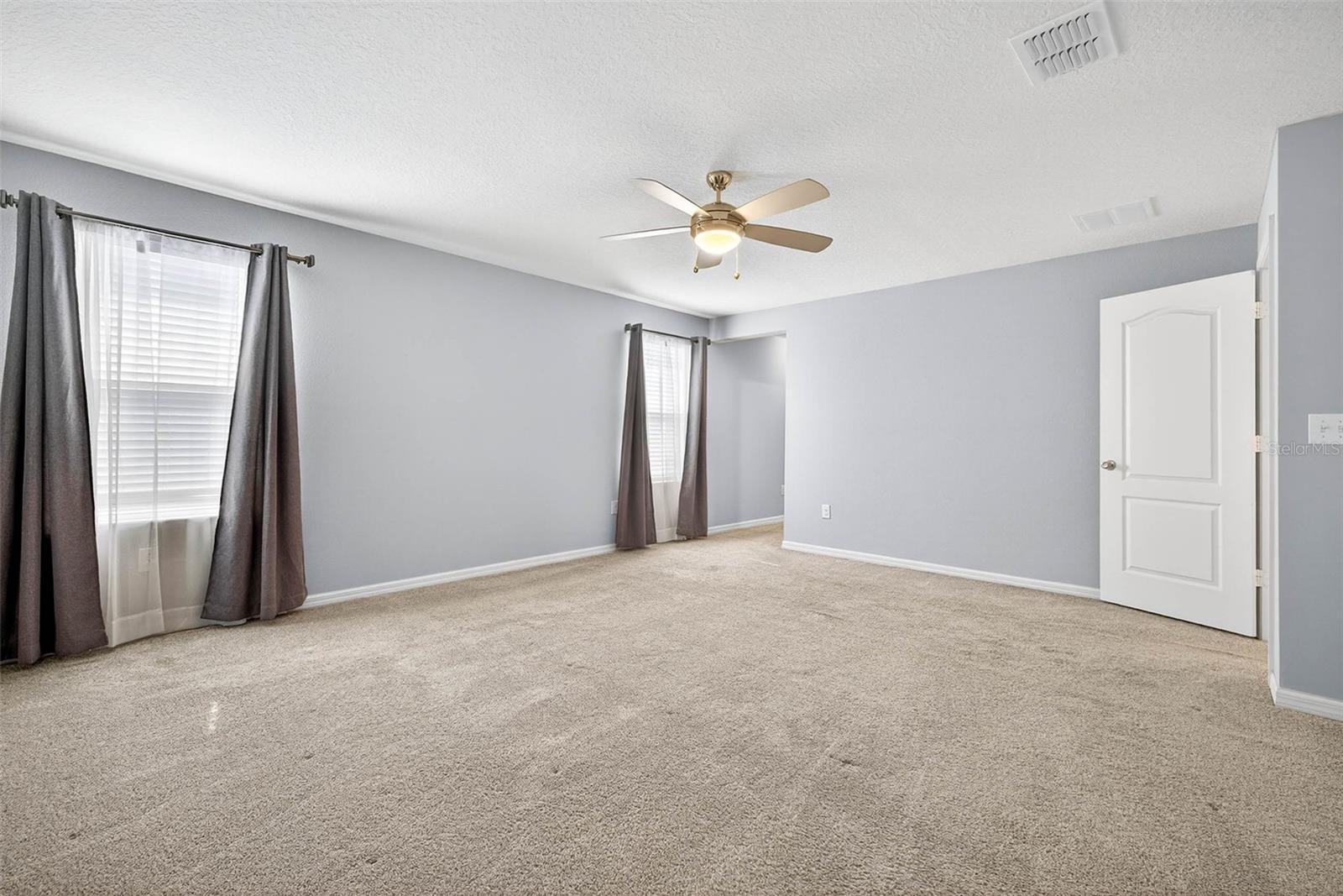 Image 34 of 61 For 411 Sunfish Drive