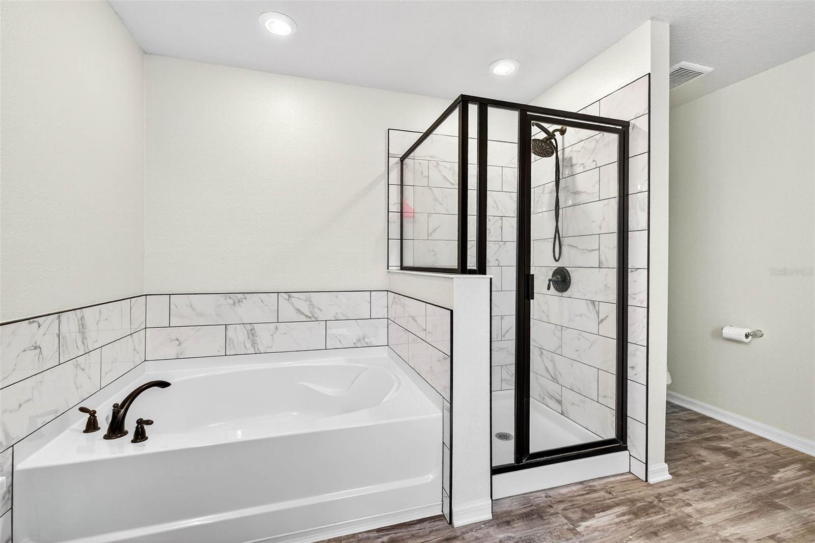 Image 39 of 61 For 411 Sunfish Drive