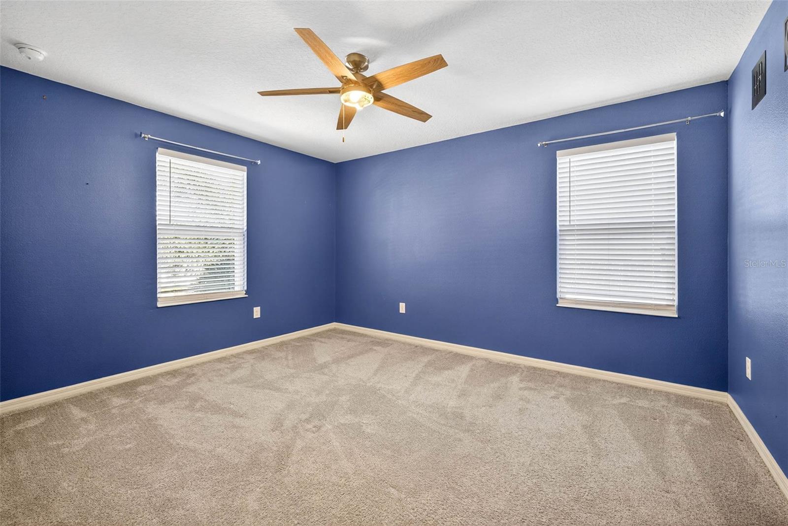 Image 40 of 61 For 411 Sunfish Drive