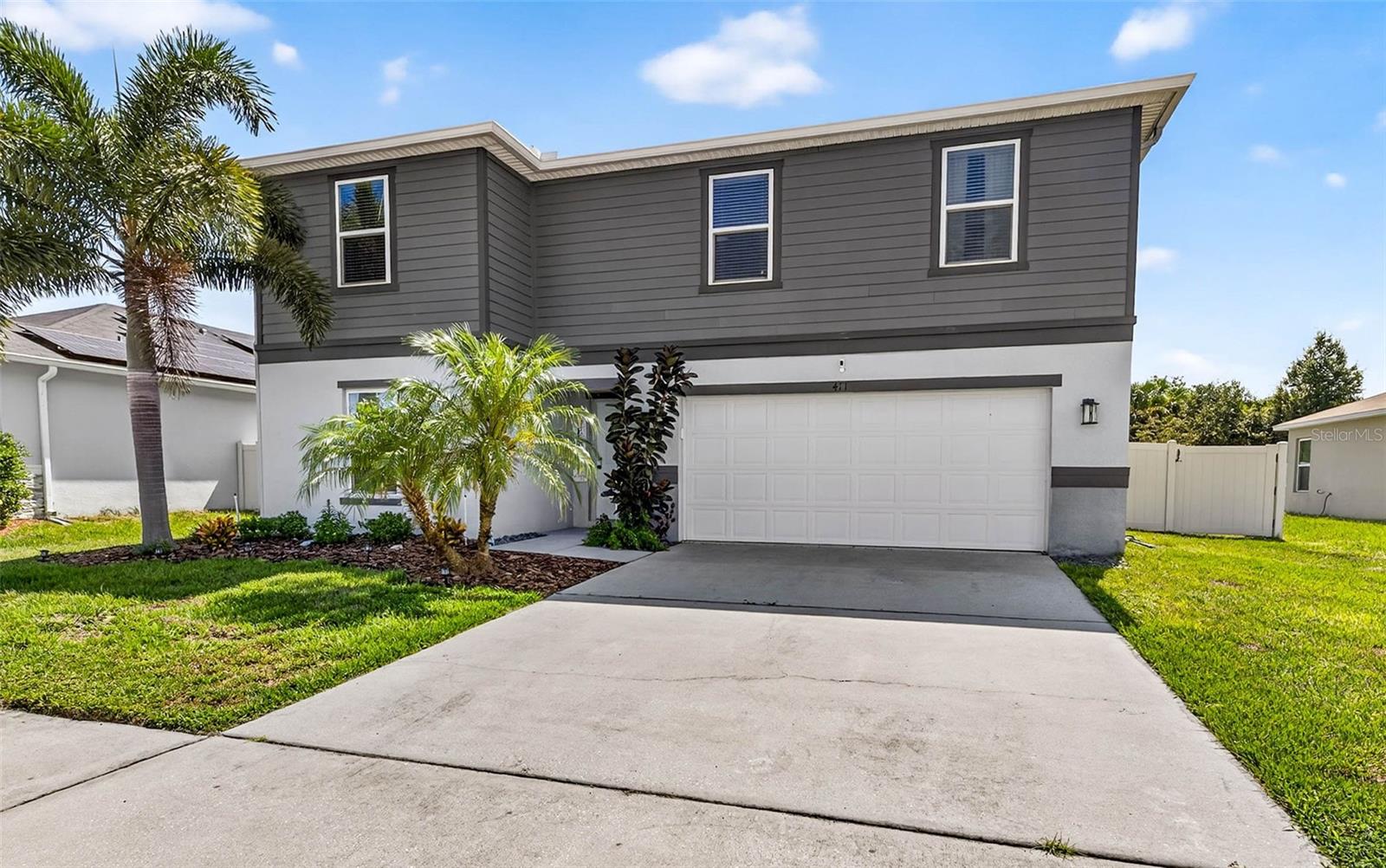 Image 5 of 61 For 411 Sunfish Drive