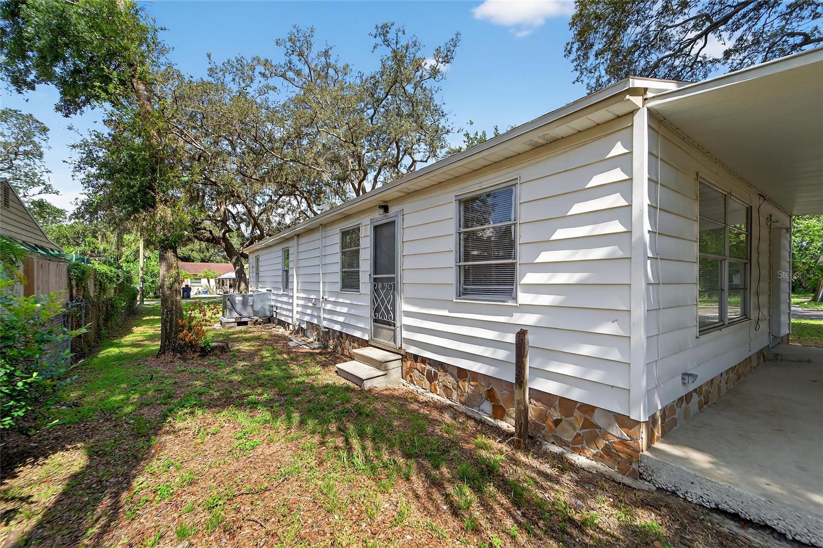 Image 12 of 66 For 8723 Dexter Avenue
