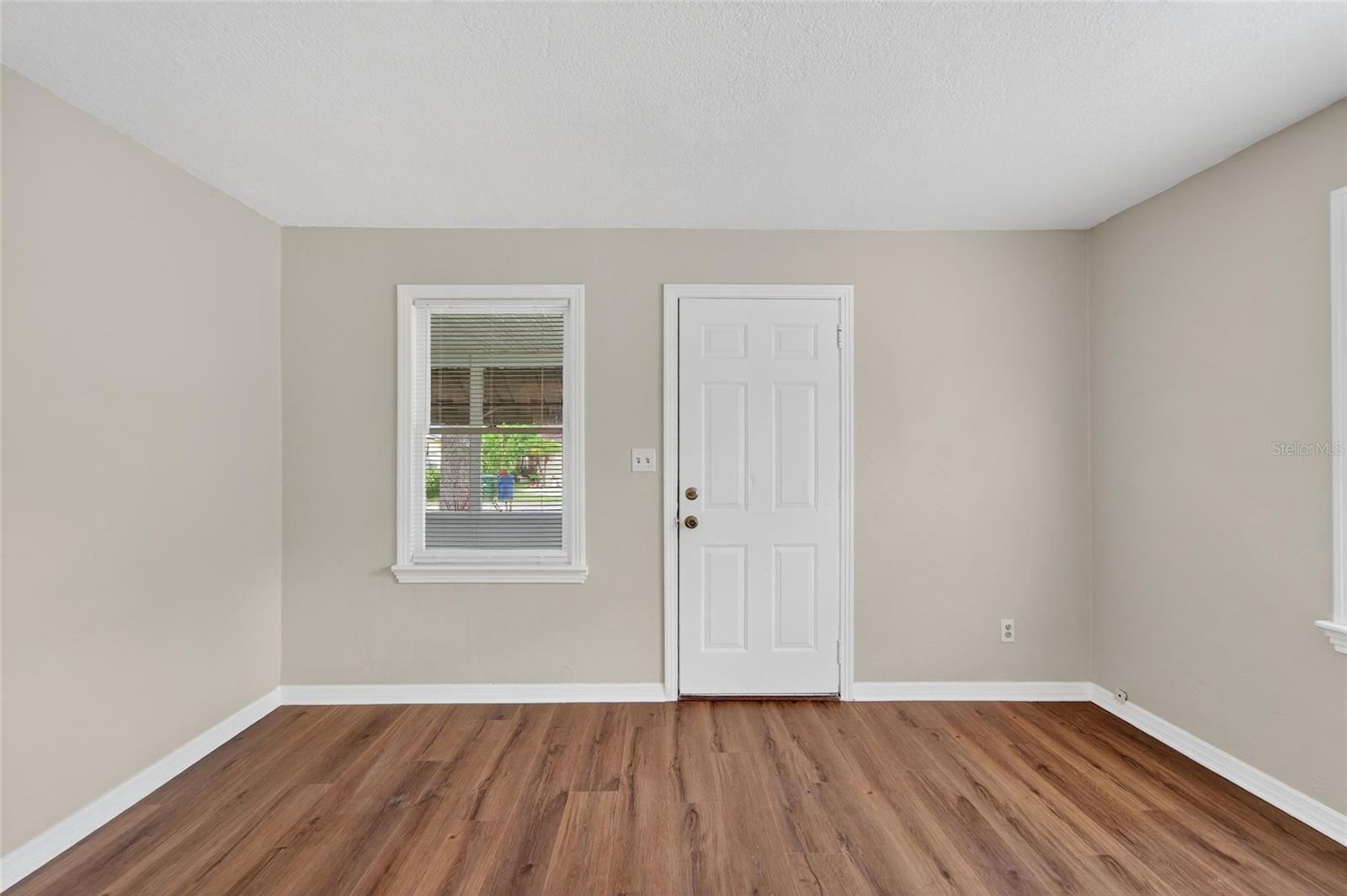 Image 21 of 66 For 8723 Dexter Avenue