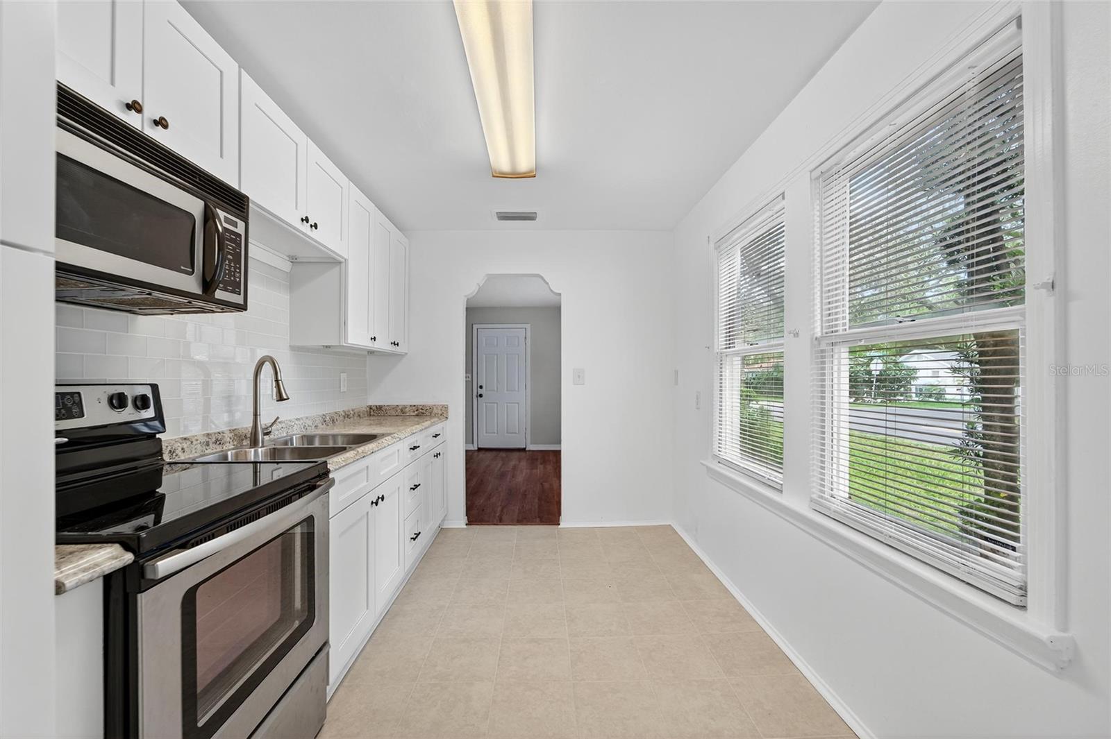 Image 27 of 66 For 8723 Dexter Avenue