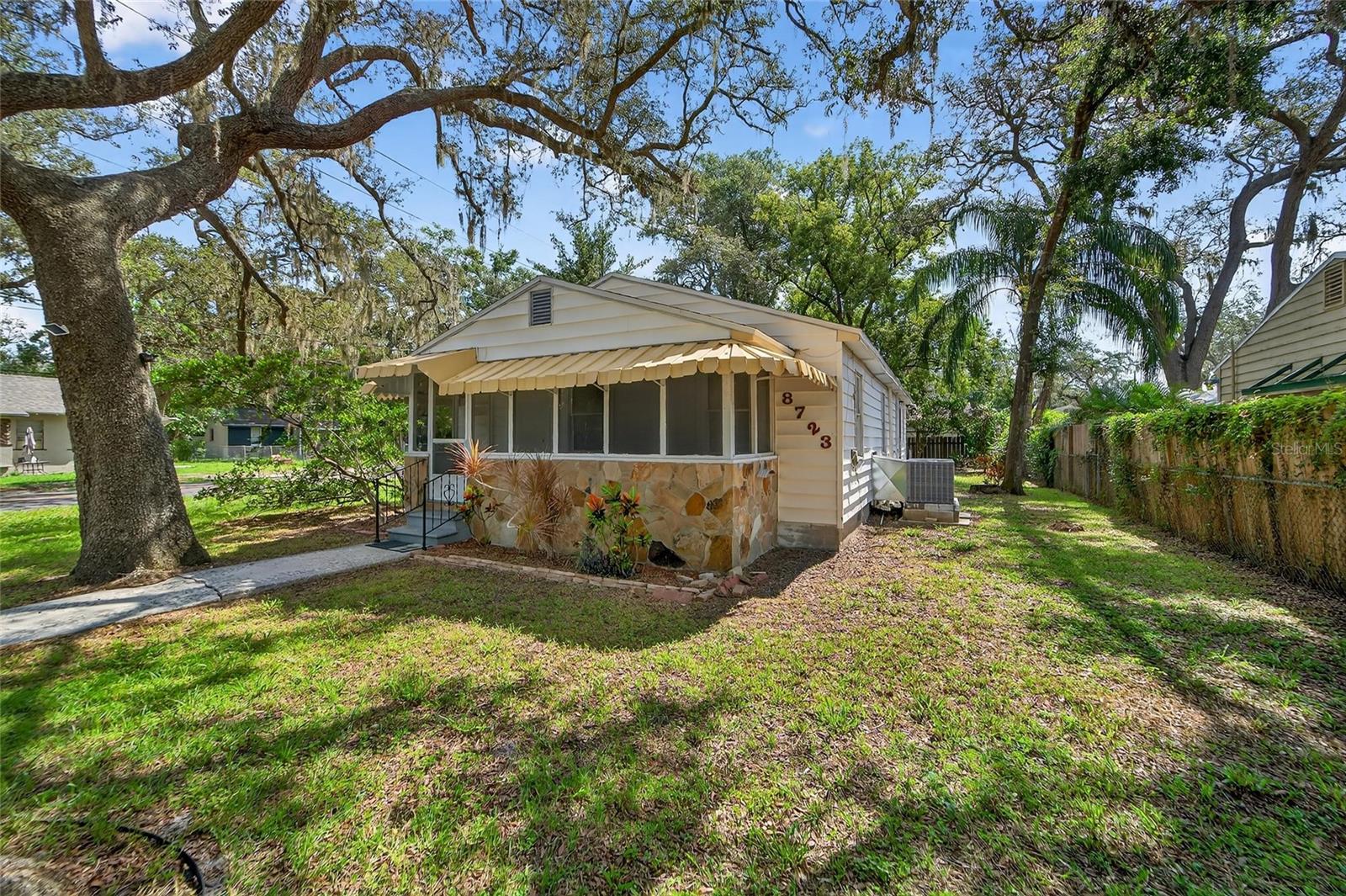 Image 5 of 66 For 8723 Dexter Avenue