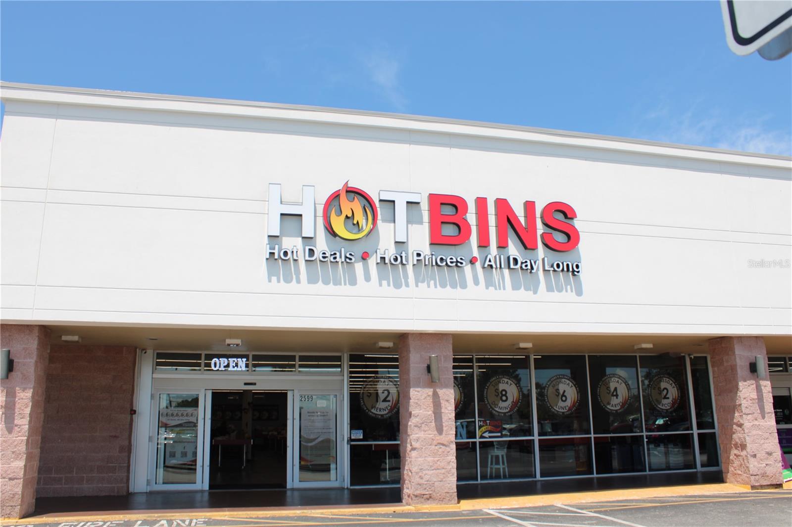 Details for 2599 U.s. Highway 19, HOLIDAY, FL 34691