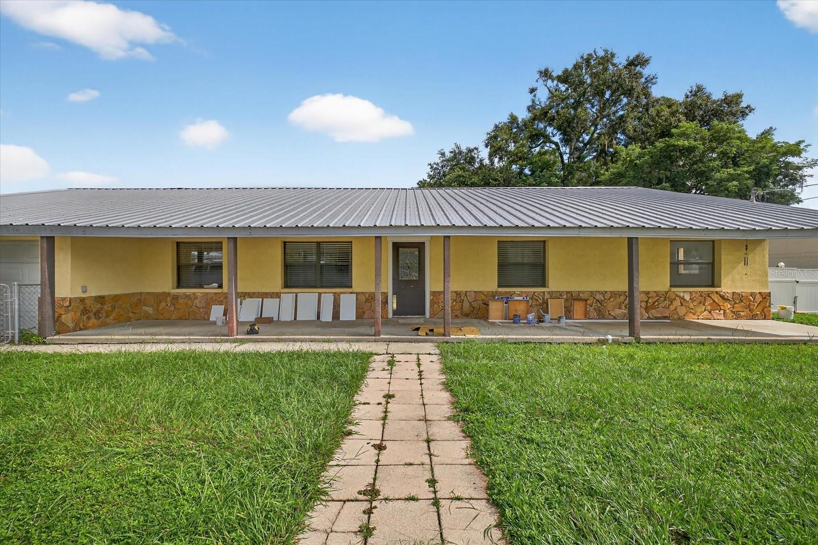Details for 104 Apache Lane, SEFFNER, FL 33584
