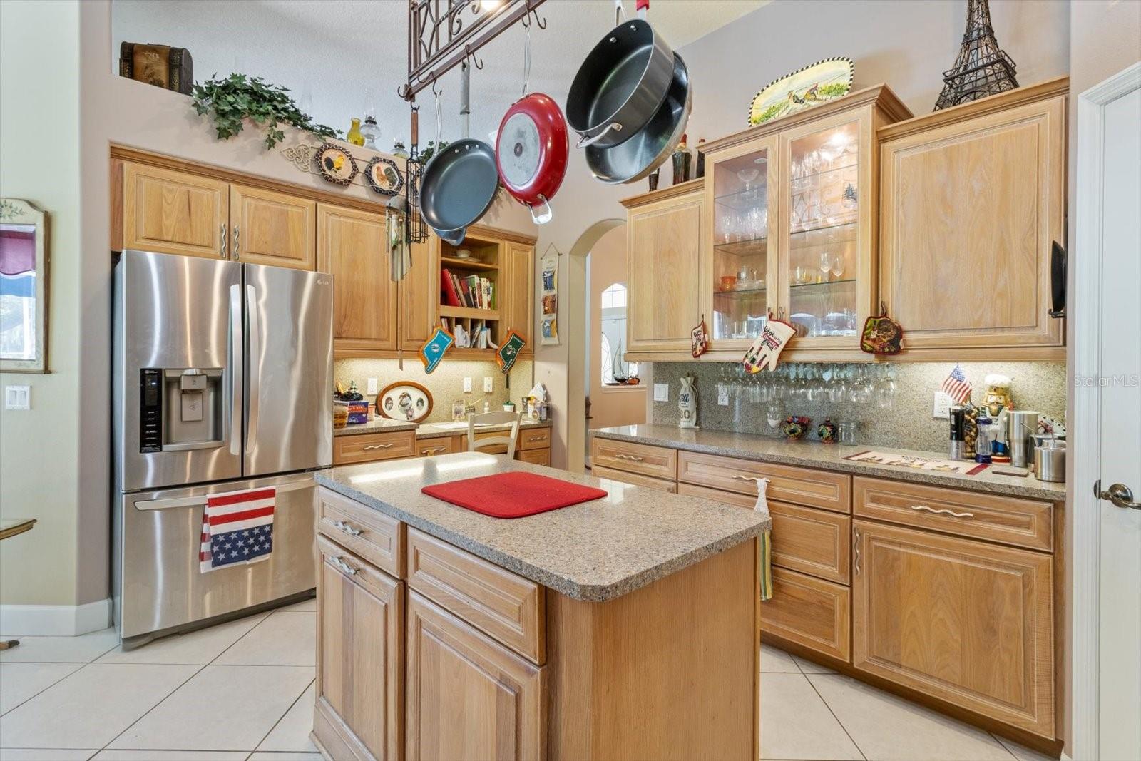 Image 10 of 67 For 6 Woodlee Court N