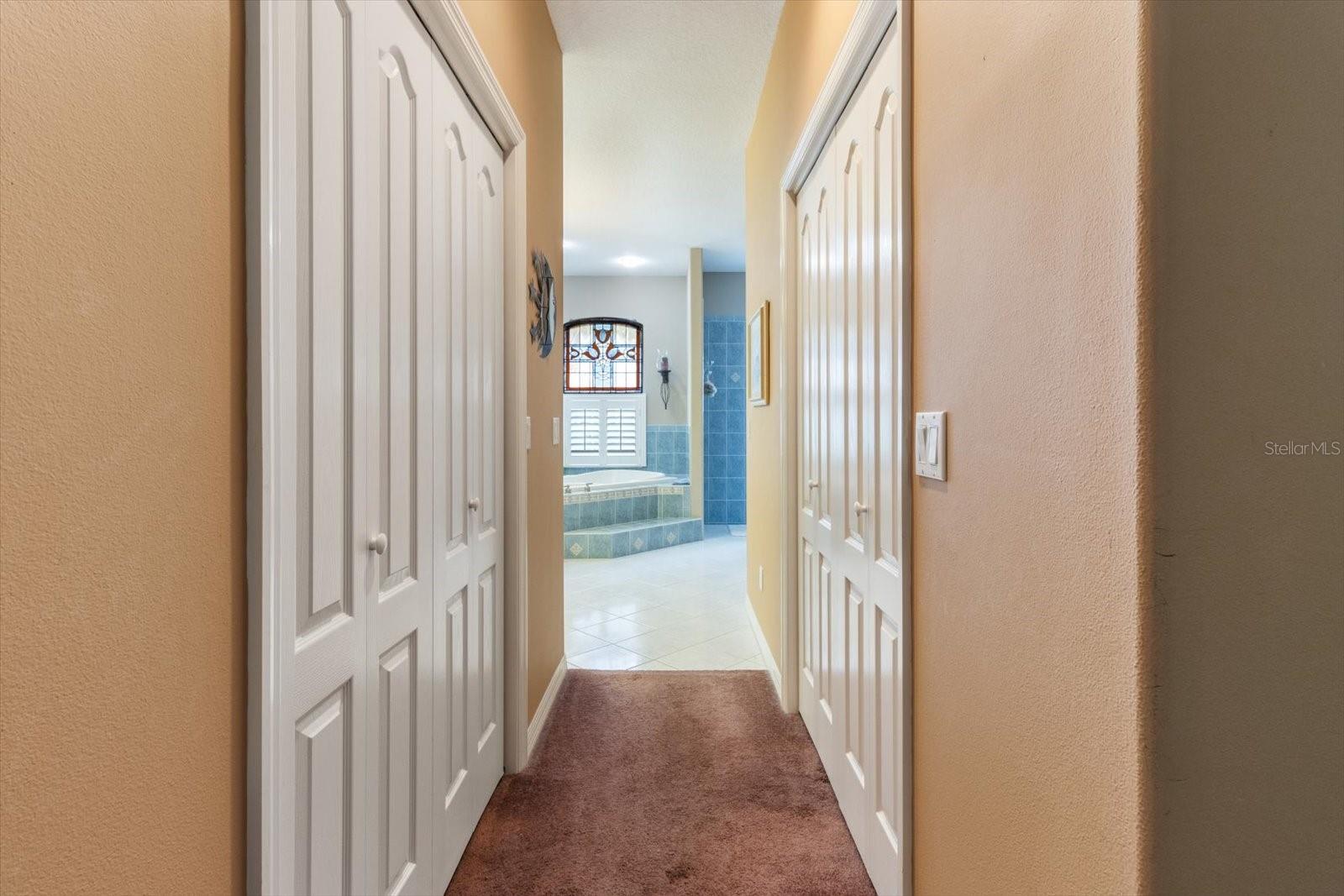 Image 22 of 67 For 6 Woodlee Court N