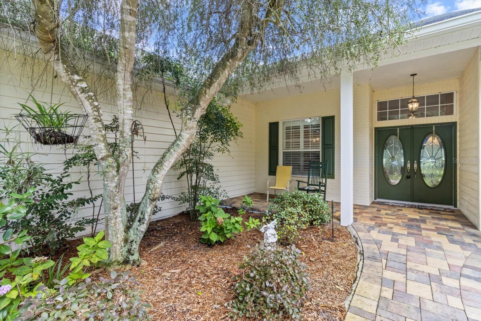 Image 3 of 67 For 6 Woodlee Court N