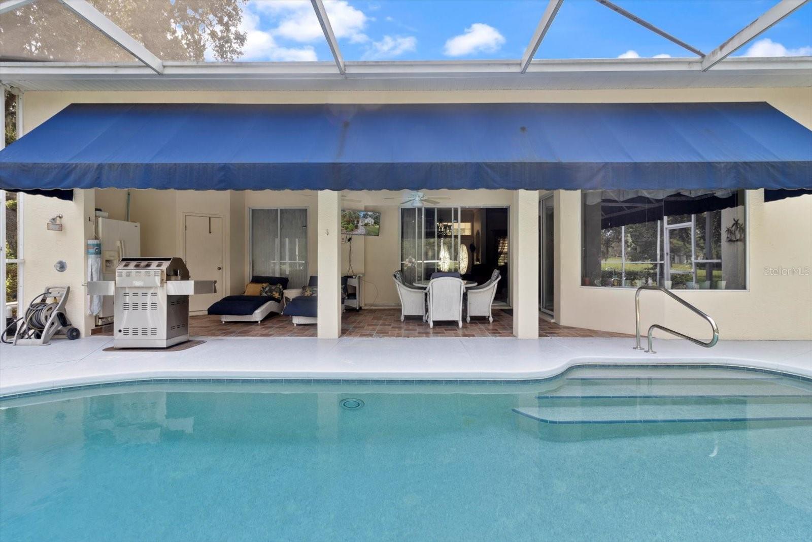 Image 38 of 67 For 6 Woodlee Court N
