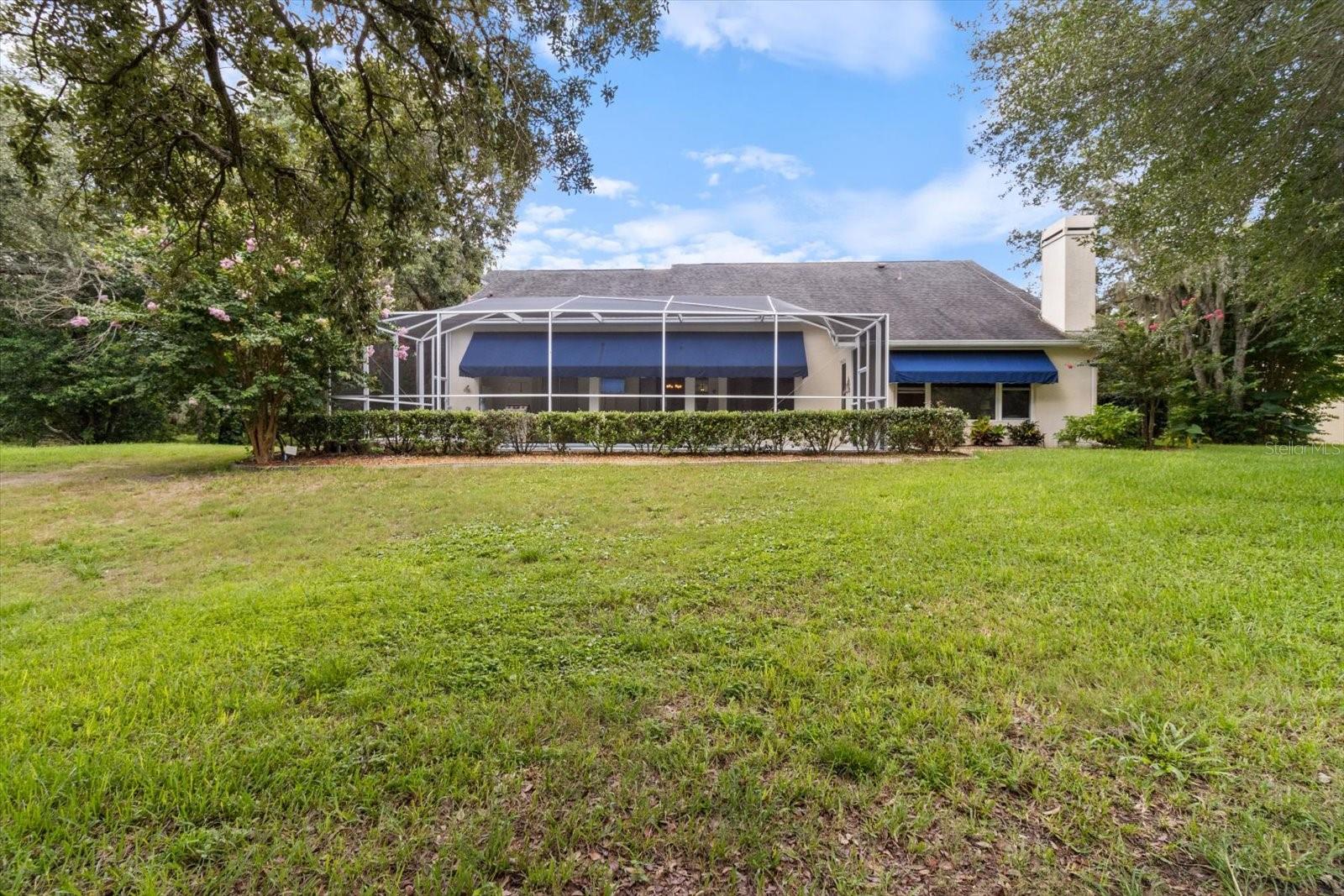 Image 50 of 67 For 6 Woodlee Court N