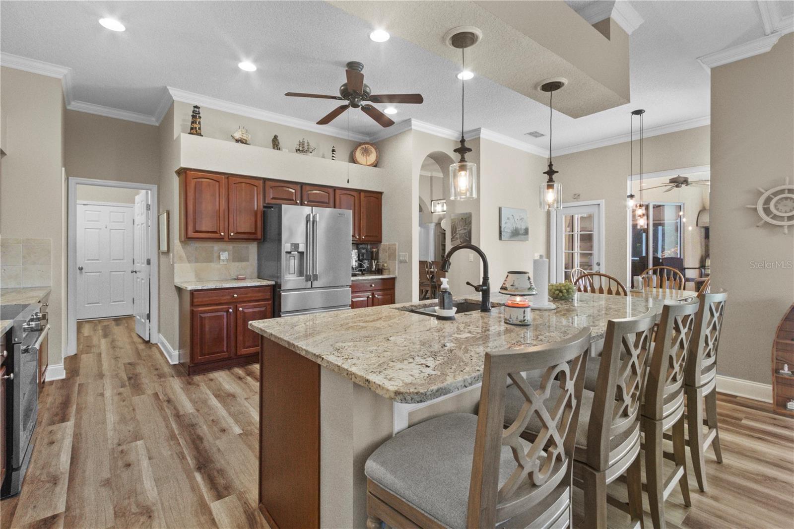 Image 10 of 54 For 18107 Diamond Cove Court