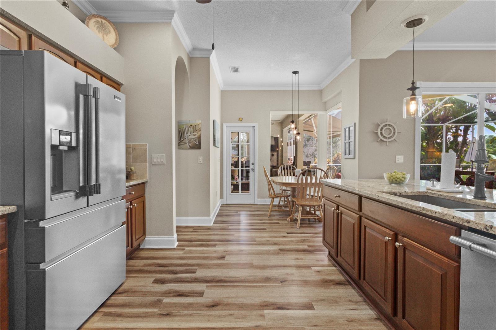 Image 11 of 54 For 18107 Diamond Cove Court