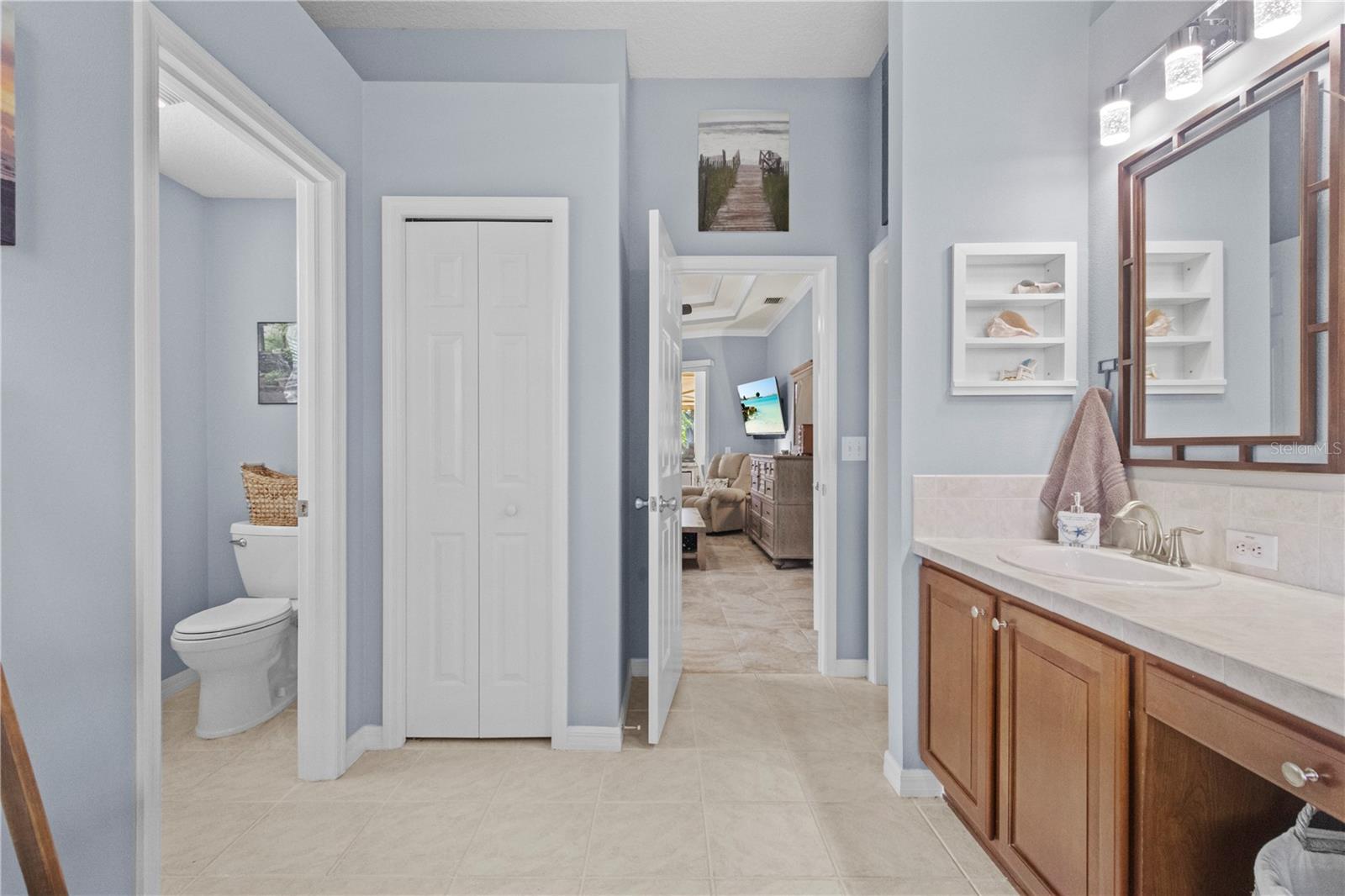 Image 22 of 54 For 18107 Diamond Cove Court