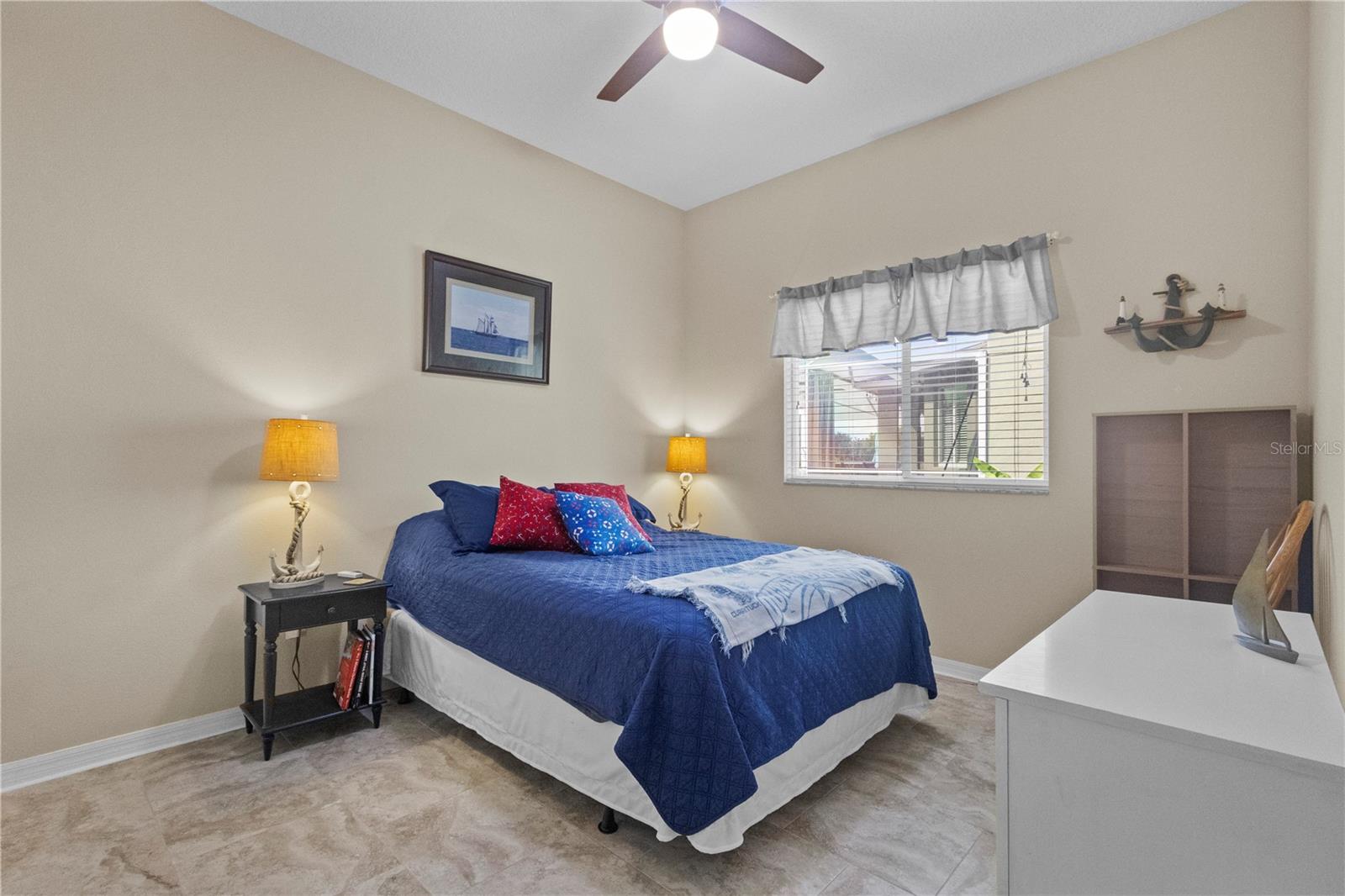 Image 26 of 54 For 18107 Diamond Cove Court