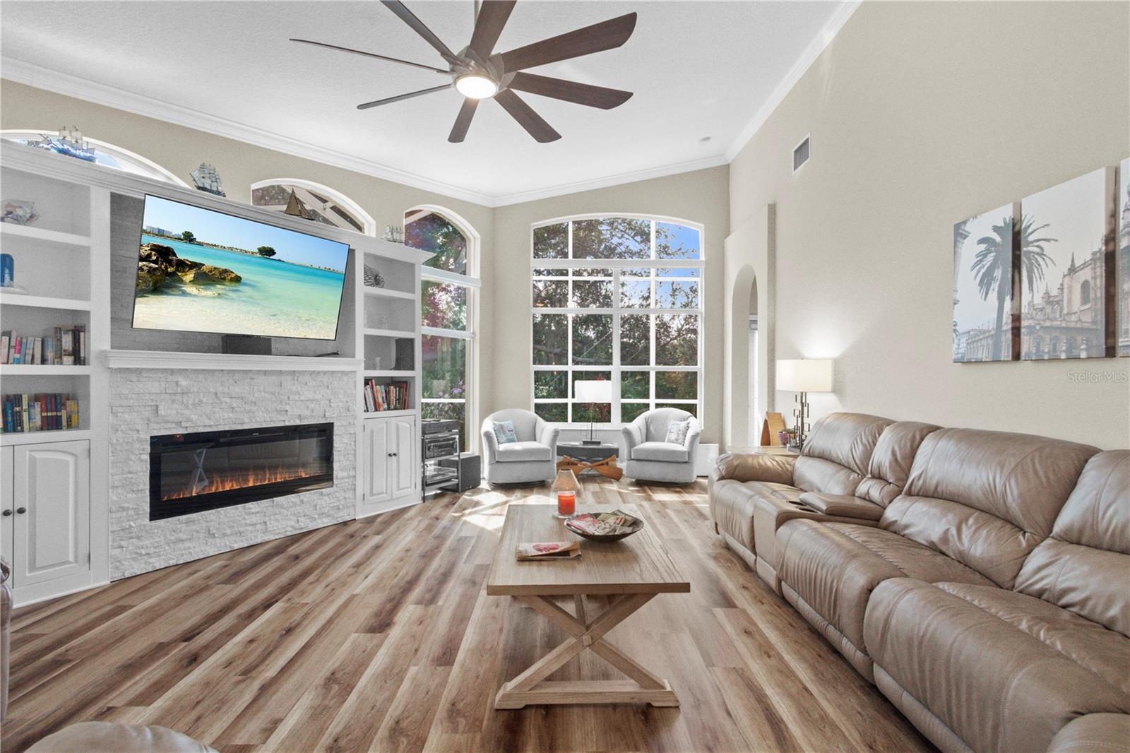 Image 4 of 54 For 18107 Diamond Cove Court