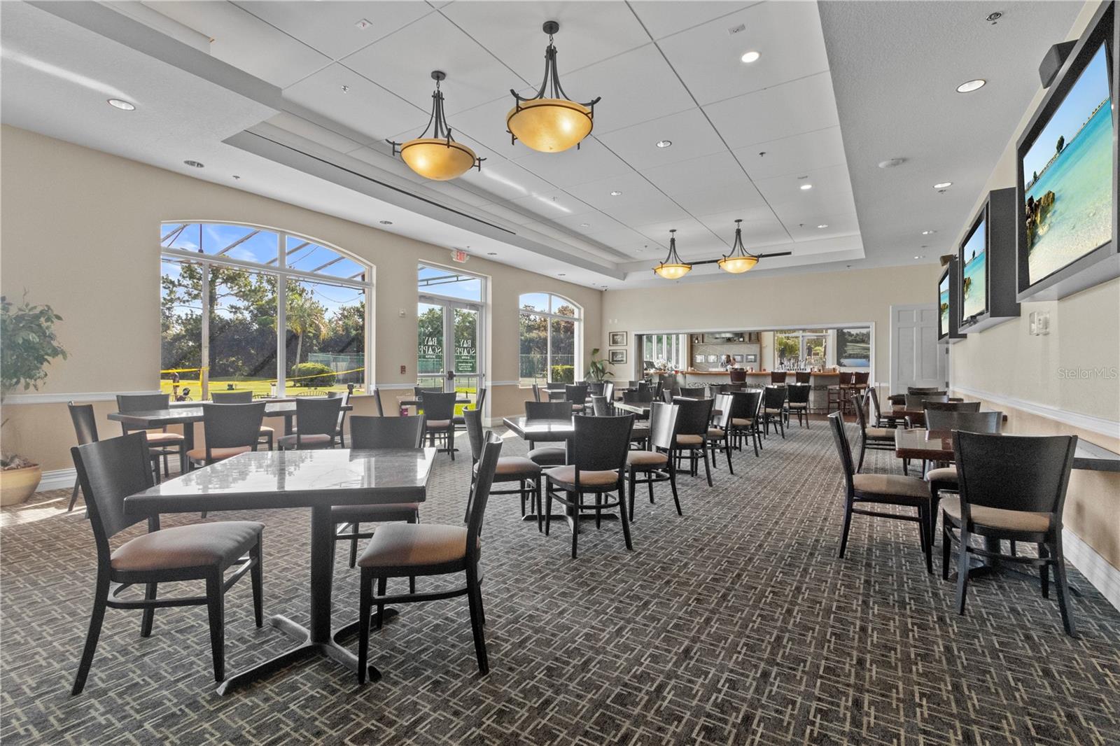 Image 47 of 54 For 18107 Diamond Cove Court