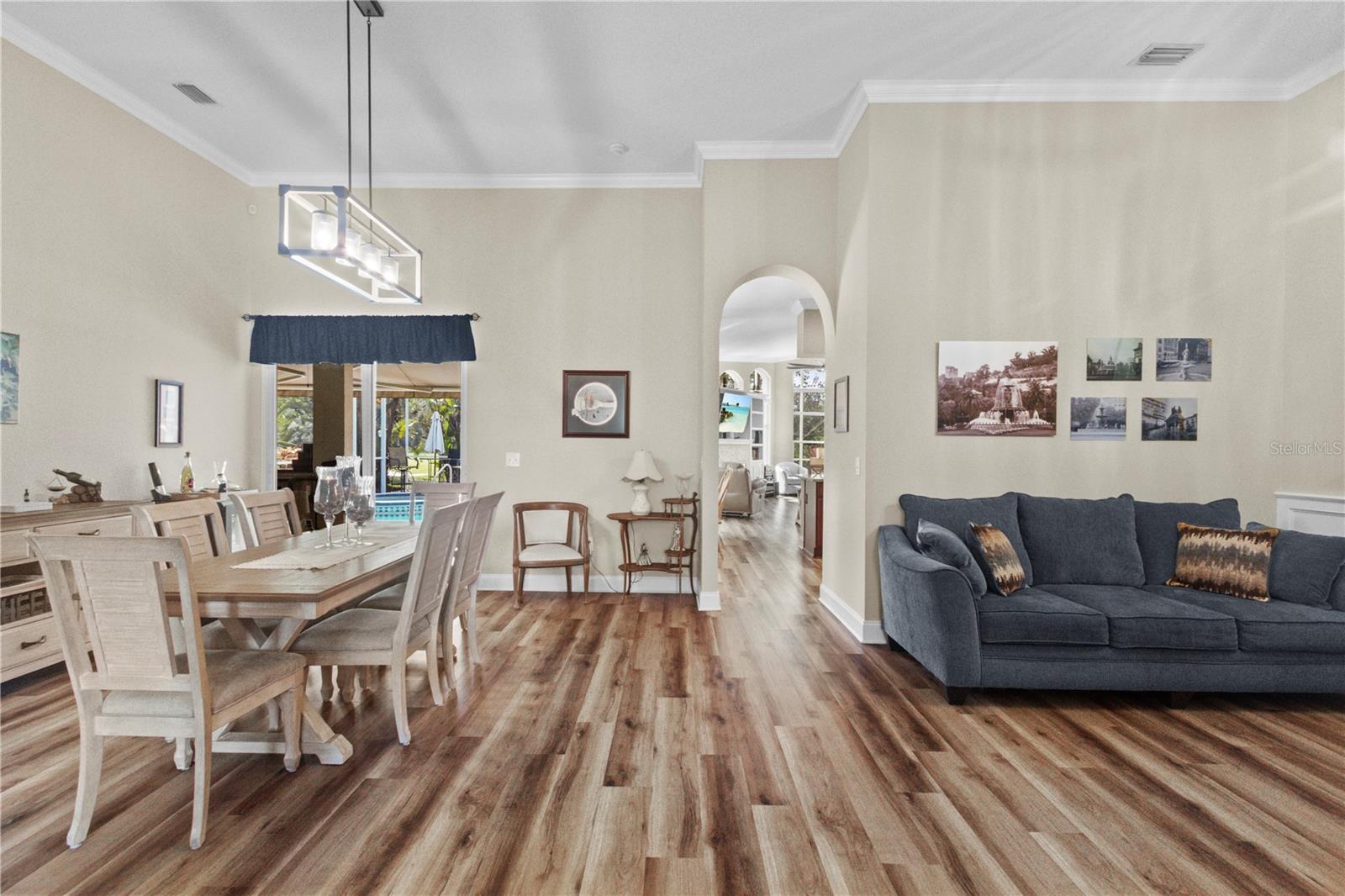 Image 8 of 54 For 18107 Diamond Cove Court